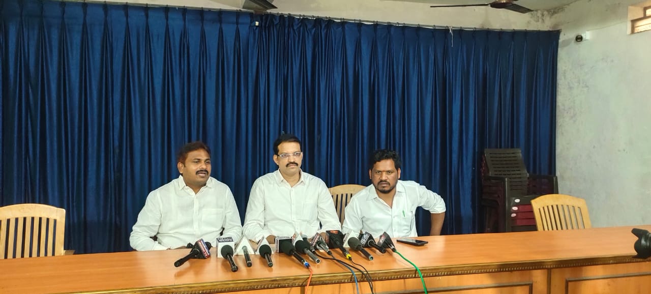 Karimnagar news” బీసీల గెలుపుతోనే సామాజిక తెలంగాణ సాధ్యం: