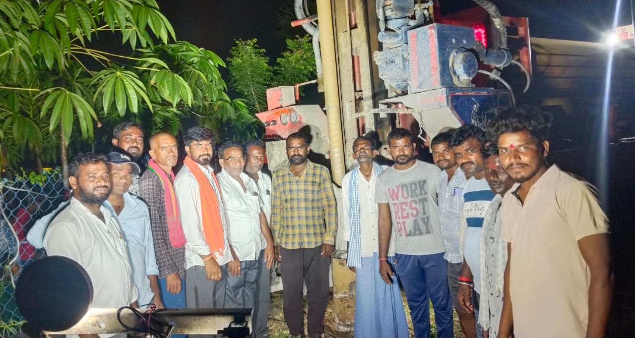 Mp nidhulu”ఎంపీ నిధులతో కరీంపేట గ్రామంలో బోరు బావి – తాగునీటి సమస్యకు పరిష్కారం