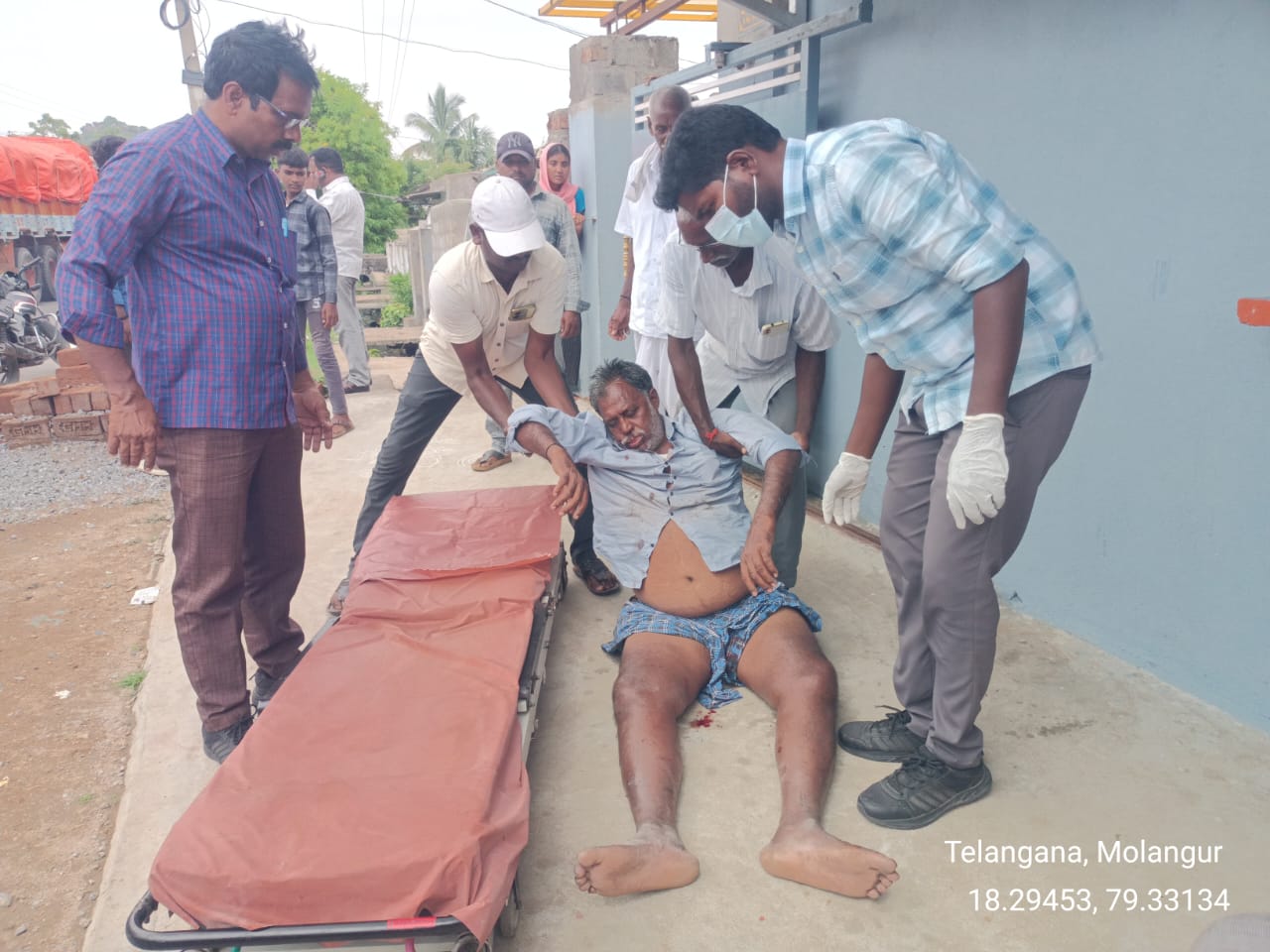 Road accident”శంకరపట్నంలో ఘోర రోడ్డు ప్రమాదం: ఇద్దరు ఢీ, ఒకరు మృతి