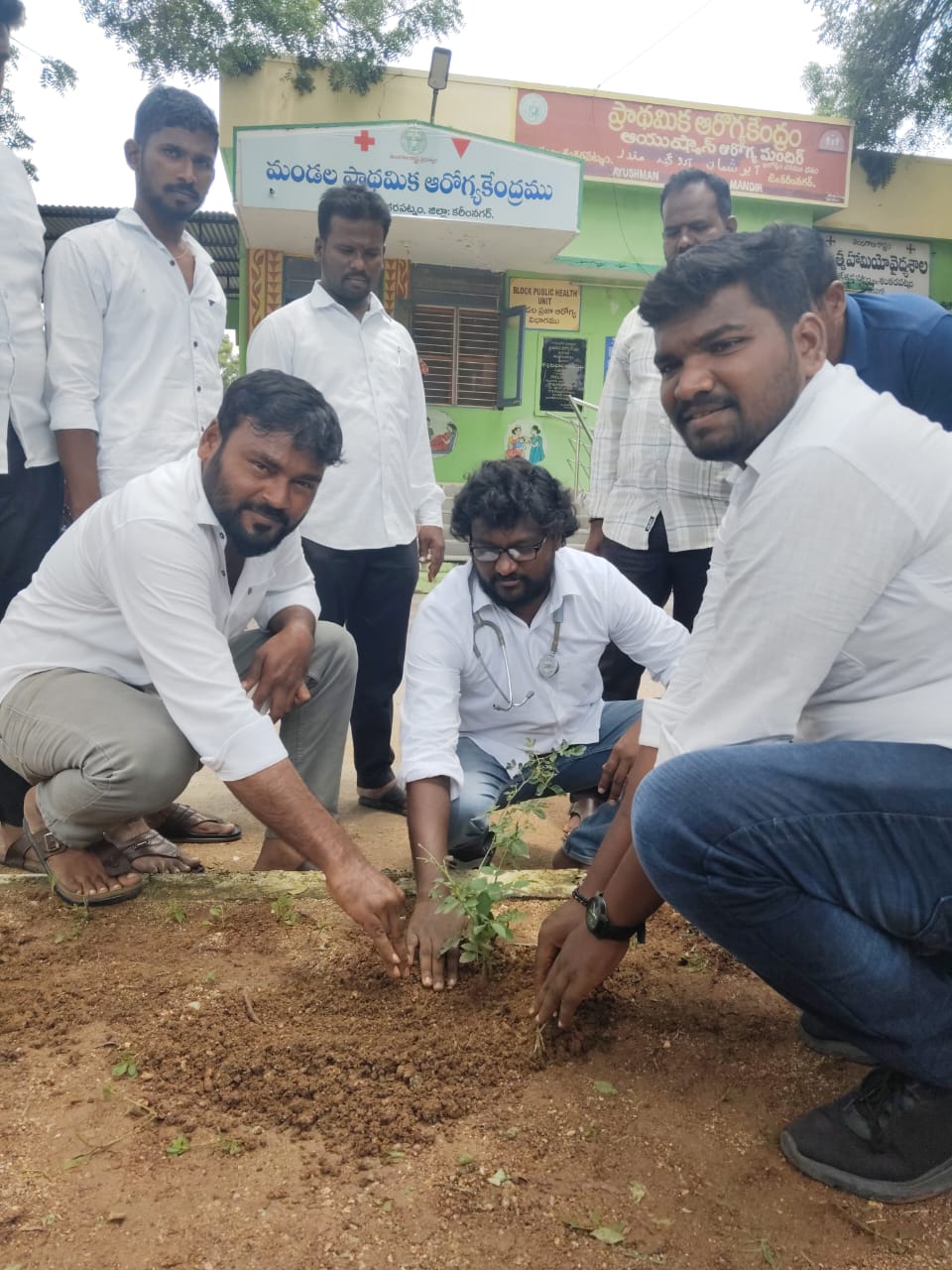 Birthday Celebration” యూత్ కాంగ్రెస్ ఆధ్వర్యంలో ఎమ్మెల్యే సతీమణి జన్మదిన వేడుకలు ఘనంగా నిర్వహణ