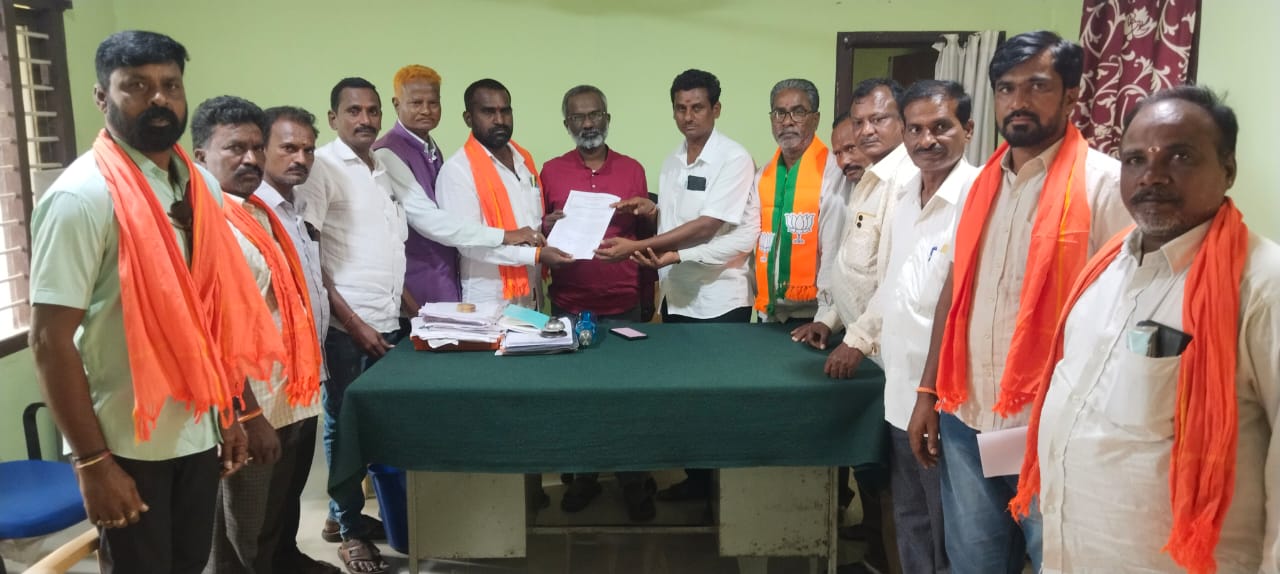 Bjp Demands” ఇందిరమ్మ కమిటీల జోక్యం తగ్గించాలి..