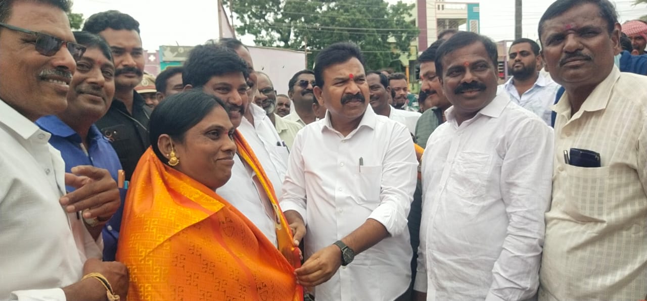 Renuka Ellamma temple” రేణుక ఎల్లమ్మ దేవాలయ ముఖద్వారానికి శంకుస్థాపన చేసిన ఎమ్మెల్యే కవ్వంపల్లి సత్యనారాయణ