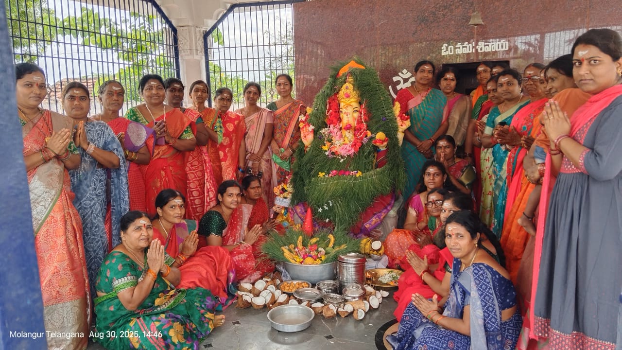 Laksha Undrallu” బొజ్జ గణపయ్యకు లక్ష ఉండ్రాళ్ళు