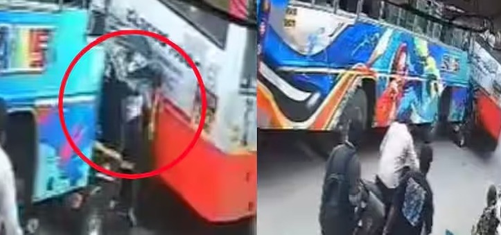 Chitradurga” 2025  రెండు బస్సులకు మధ్య నలిగిన ఆటో..  వీడియో