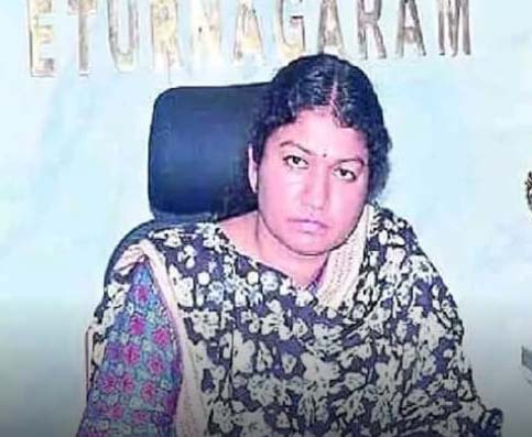 కరీంనగర్ జిల్లా నూతన కలెక్టర్ గా చిత్ర మిశ్రా