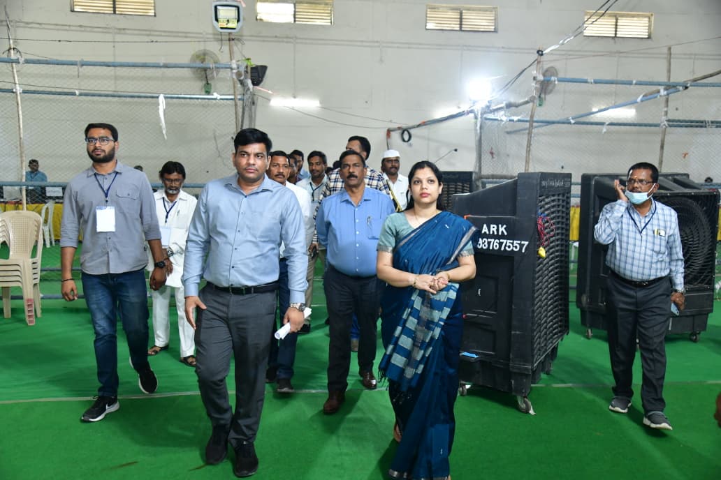 Municipal elections2026″ కరీంనగర్ మున్సిపల్ ఎన్నికలు ప్రశాంతం: ఓటు వేసిన కలెక్టర్ పమేలా సత్పతి, రేపు కౌంటింగ్!